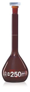 Volumetric flasks, BLAUBRAND®, class A, DE-M, Boro 3,3, with PP stopper, amber, ISO batch certificate
