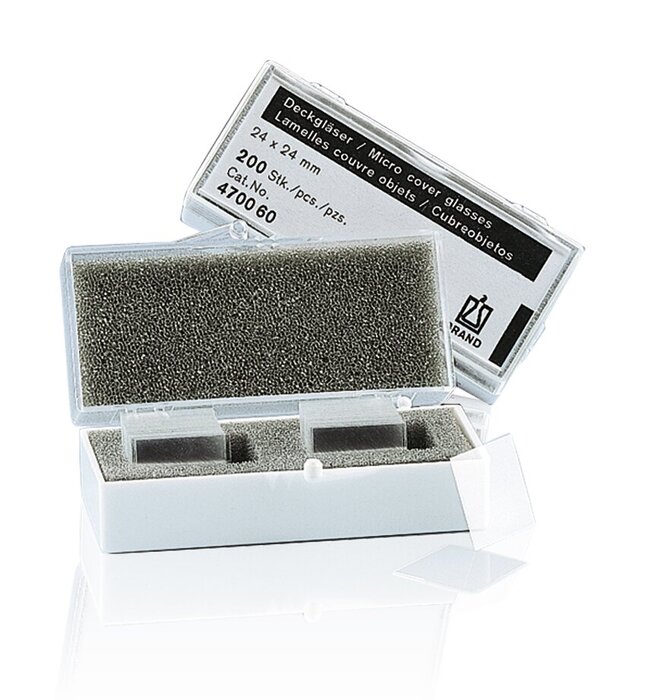 Cover glasses, thickness no. 1, pure white