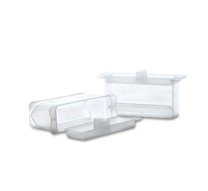 Reagent reservoir with cover, PP, graduated, CERTIFIED LIFE SCIENCE QUALITY