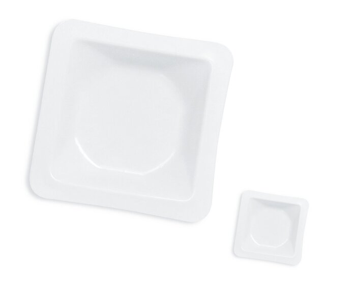 Weighing pans, PS, square shape